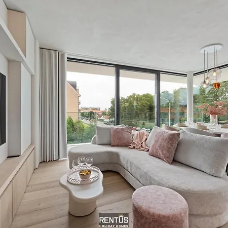 La Vie En - Beautifully Decorated Apartment *